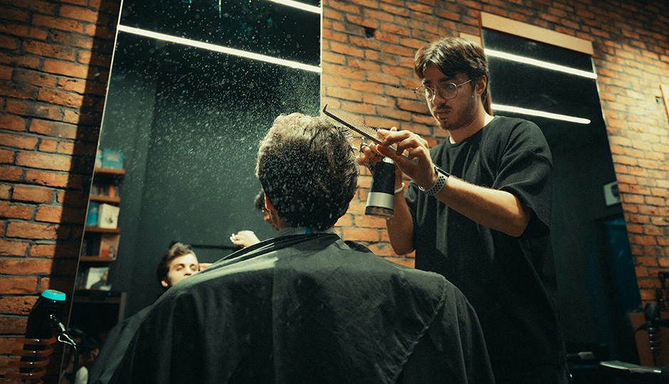 A Regular Day In A Hair Loss Studio